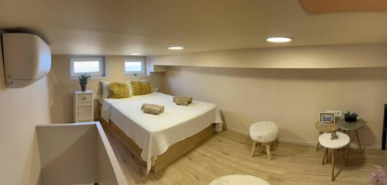 Fira Center Houses Екстер'єр фото